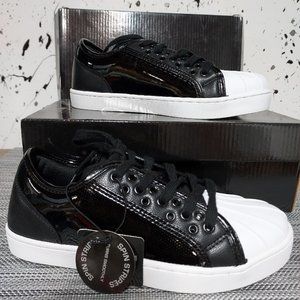 Pastry Sneakers Paris Praline Adult size Black with white sole